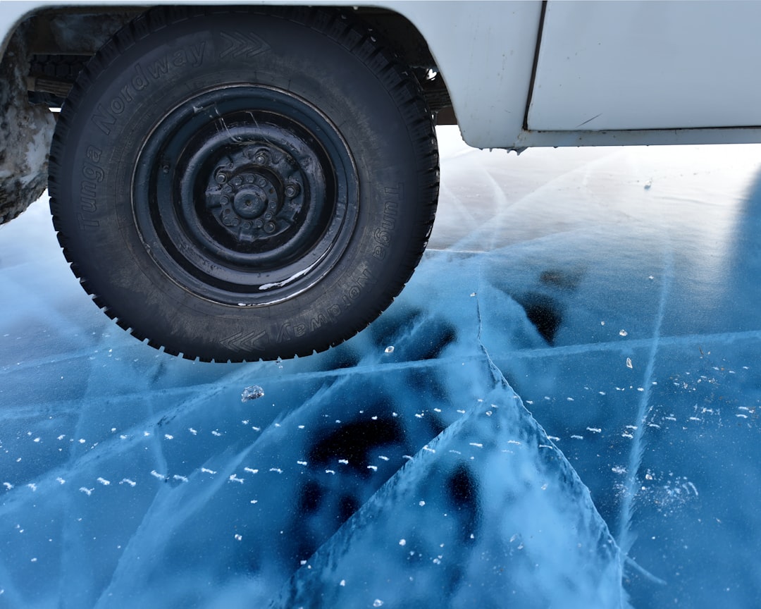 how to de ice car without scraper - How to De-Ice Your Car Without a Scraper: Insights from Anti-ICE Protesters' Personal Narratives